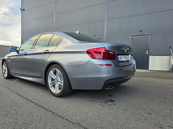BMW 520d 4 of 30