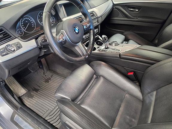 BMW 520d 14 of 30