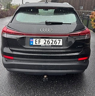 Audi Q4 e-tron 4 of 8