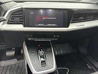 Audi Q4 e-tron 8 of 8
