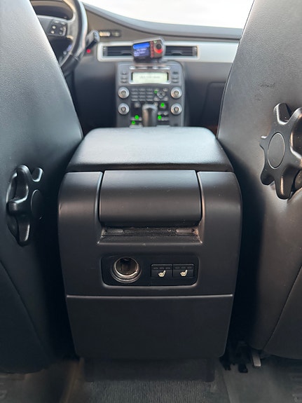Volvo V70 13 of 16