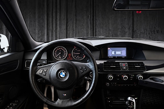 BMW 520d 15 of 30