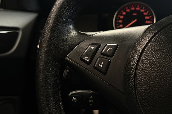 BMW 520d 25 of 30