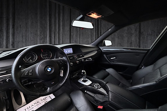 BMW 520d 16 of 30