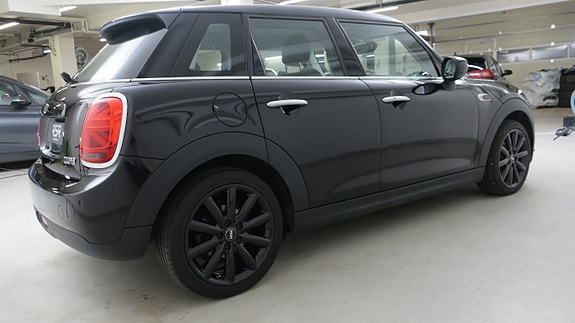 MINI Cooper 28 of 30