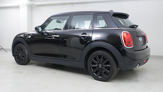 MINI Cooper 7 of 30