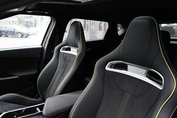 Kia EV6 10 of 17