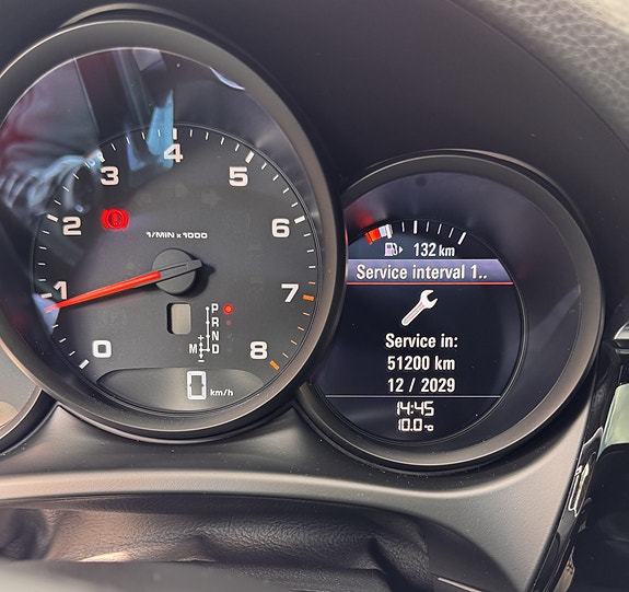 Porsche Macan 22 of 30