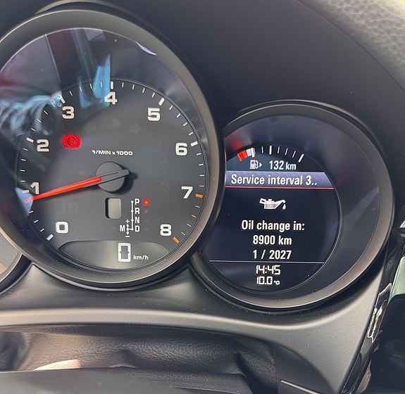 Porsche Macan 24 of 30