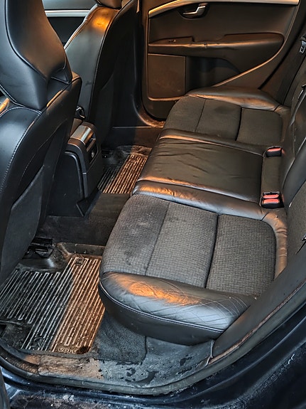 Volvo V70 13 of 14
