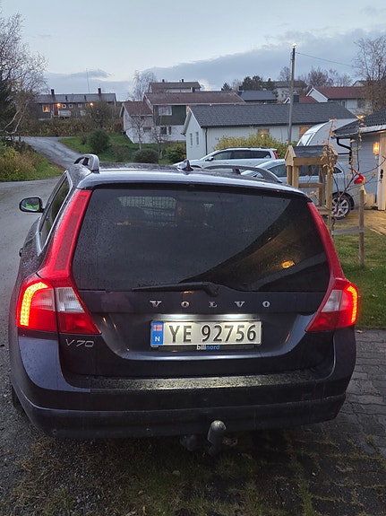 Volvo V70 14 of 14