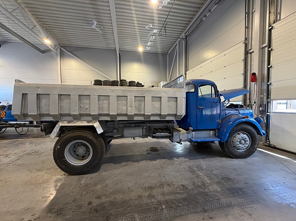 Volvo N86 lastebil med tippflak - Diesel 6,7 liter 140 kW - Turbolader - Tvillinghjul bak - Try 7 of 30