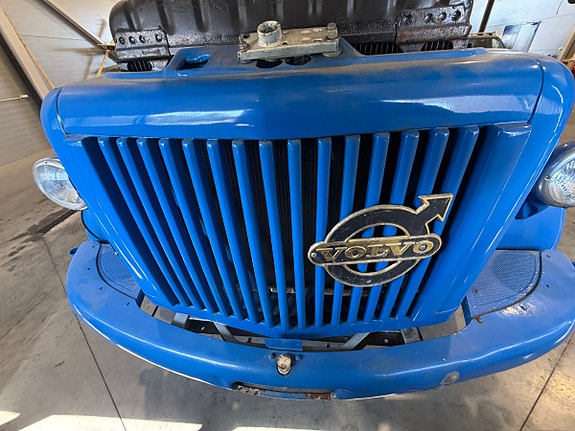 Volvo N86 lastebil med tippflak - Diesel 6,7 liter 140 kW - Turbolader - Tvillinghjul bak - Try 13 of 30