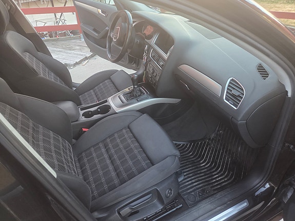 Audi A4 9 of 13