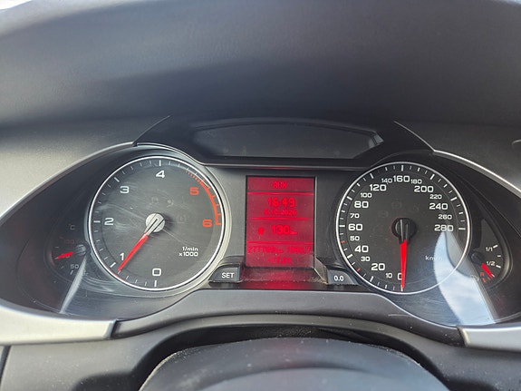 Audi A4 8 of 13