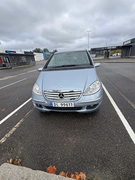 Mercedes-Benz A160 d 10 of 22