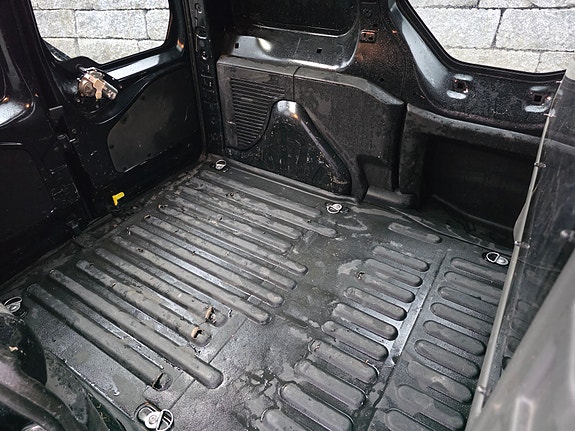 Citroen Berlingo 13 of 27