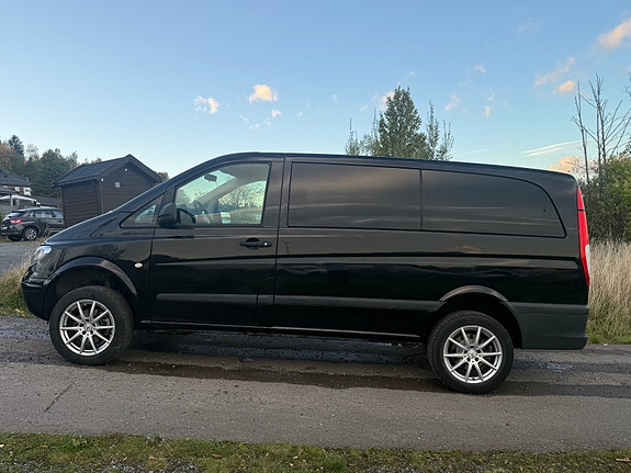 Mercedes-Benz Vito 115 2 of 17
