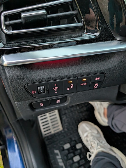 Kia e-Niro 18 of 23