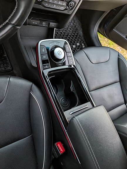 Kia e-Niro 17 of 23