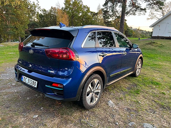 Kia e-Niro 2 of 23