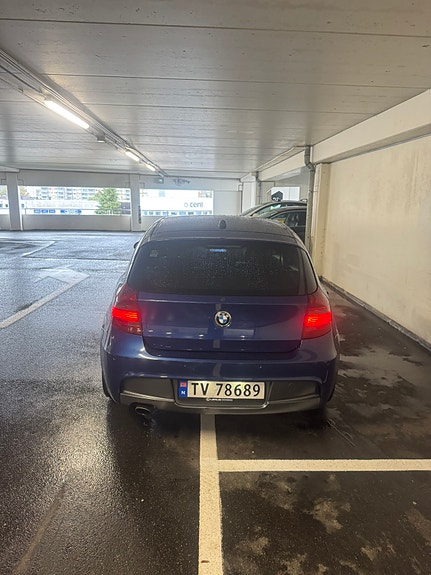 BMW 116d 7 of 19