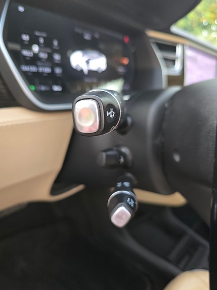 Tesla Model S 26 of 30