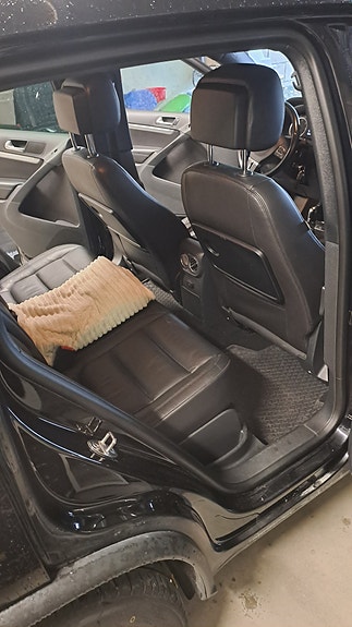 Volkswagen Tiguan 8 of 14