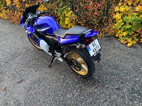 Yamaha TZR 50 4 of 6