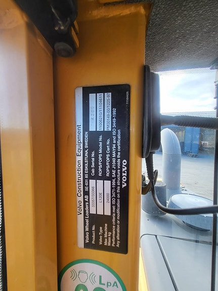 Volvo L120 22 of 24