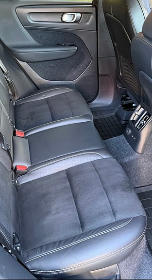 Volvo XC40 7 of 7