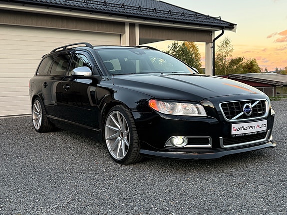 Volvo V70 8 of 22