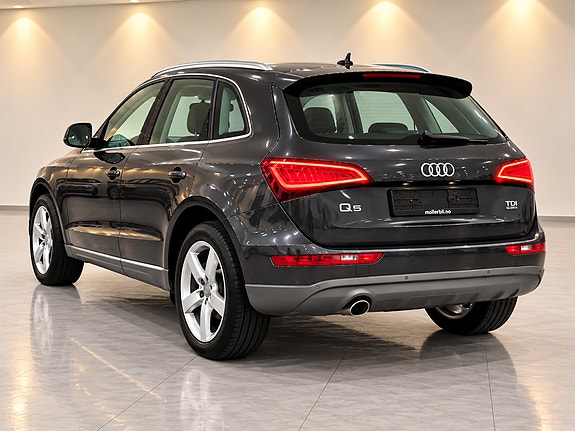Audi Q5 6 of 19