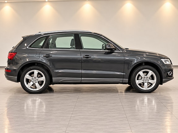 Audi Q5 7 of 19