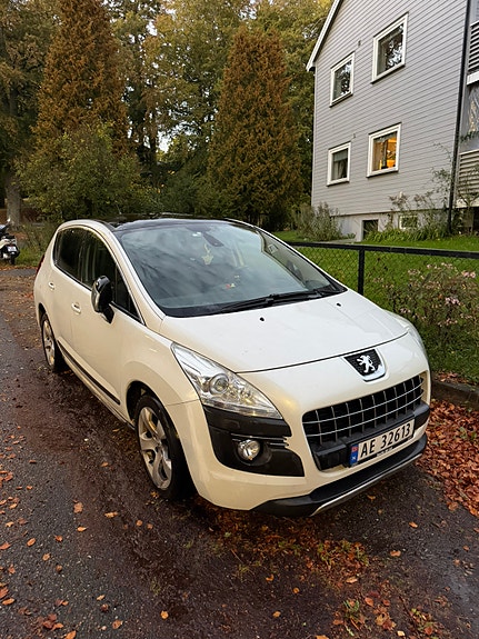 Peugeot 3008 2 of 16