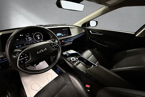 Kia EV6 11 of 27