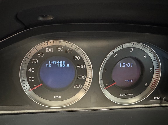 Volvo XC60 19 of 30