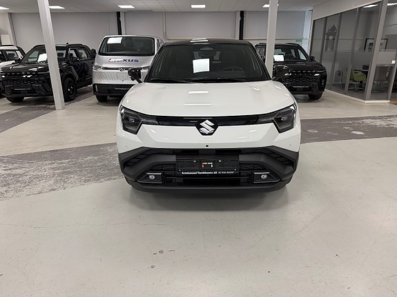Suzuki eVitara 9 of 21