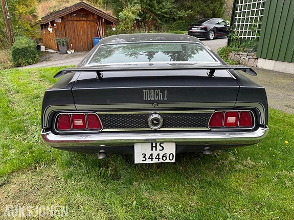 Ford Mustang 6 of 30