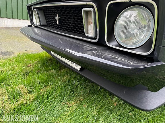 Ford Mustang 16 of 30
