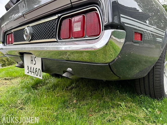 Ford Mustang 29 of 30