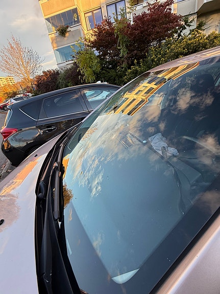 Peugeot 208 6 of 9