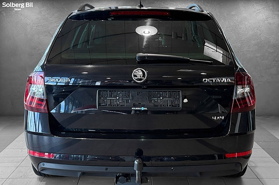 Skoda Octavia 5 of 30