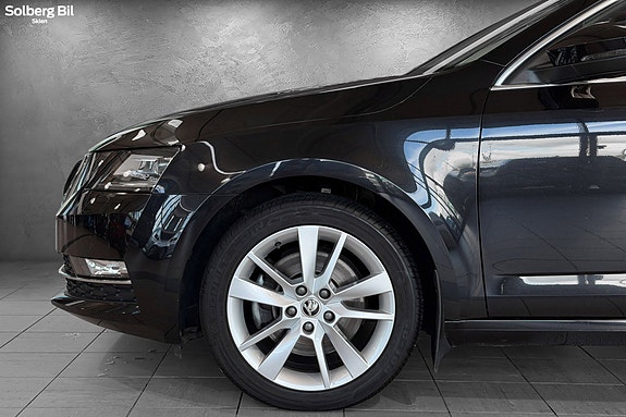 Skoda Octavia 16 of 30