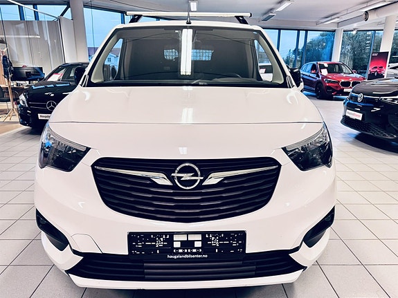 Opel Combo 8 of 30