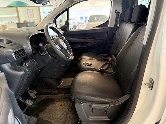 Opel Combo 18 of 30
