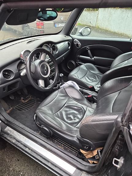 MINI Cooper 5 of 13