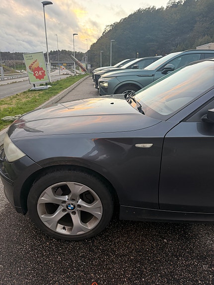 BMW 118d 6 of 11