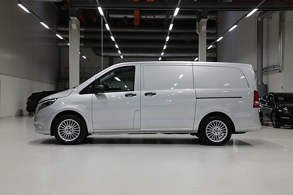Mercedes-Benz Vito 119 4 of 30