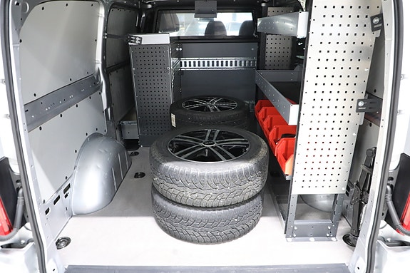 Mercedes-Benz Vito 119 9 of 30